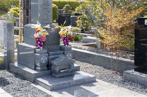 屋型墓|お墓に関する知識をご紹介【種類・供養形態・納骨・。